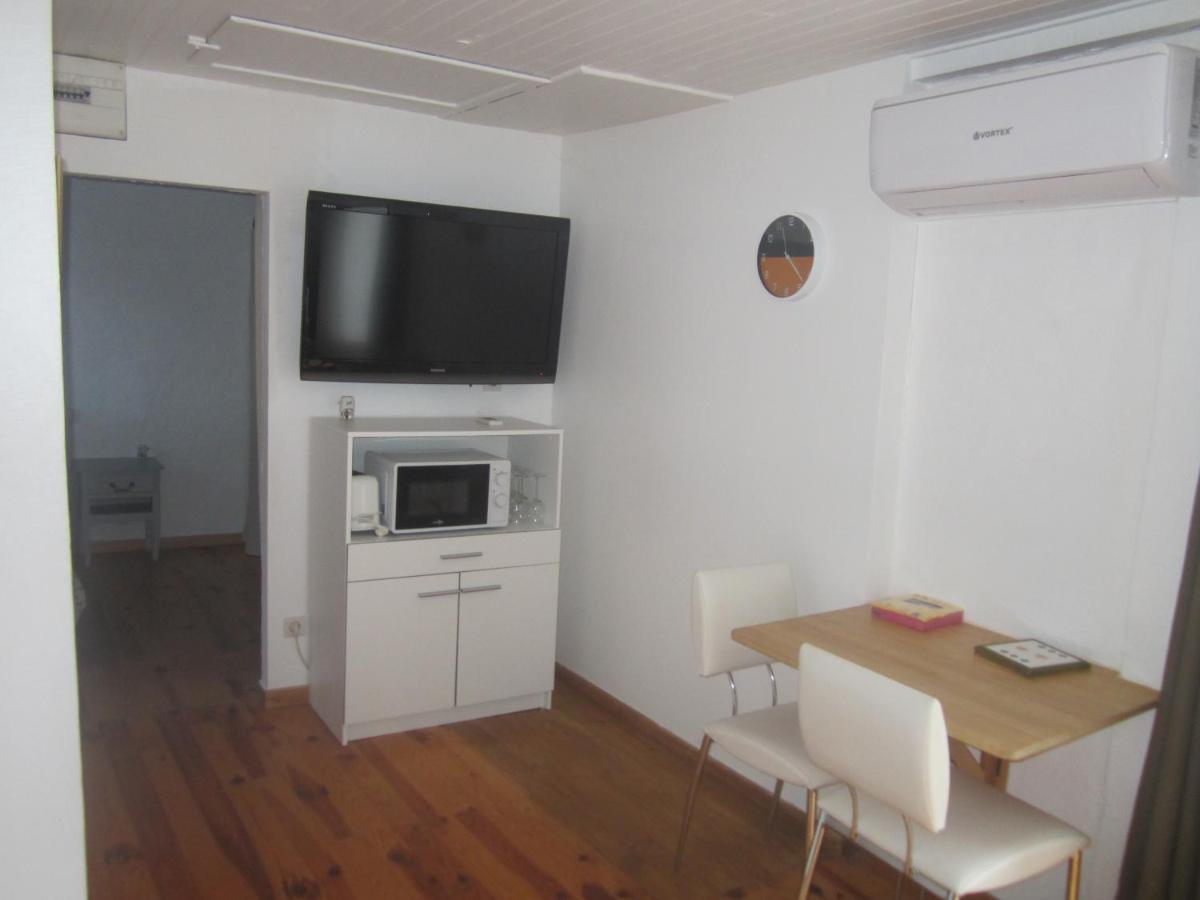 Studio Avec Piscine Sur 3000 Metres De Terrain Apartment Marcorignan Exterior photo